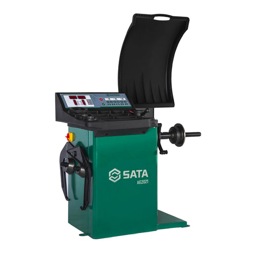 Máy cân bằng động bánh xe ô tô SATA AE2021 220V, độ chính xác ±1g, hỗ trợ lazang 10-30 inch.