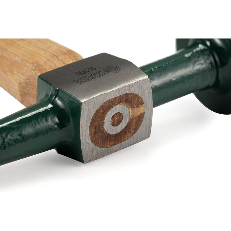 Búa gò kim loại, cán gỗ Hickory SATA 92106 chiều dài 330mm, trọng lượng 260g