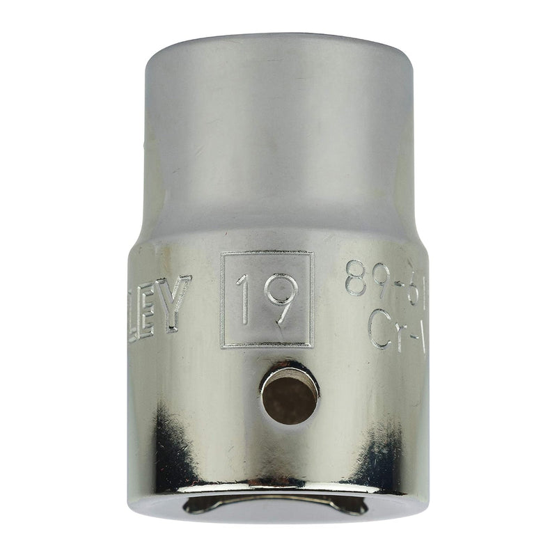 Đầu tuýp 12 cạnh mạ Chrome cốt 3/4 inch Stanley cỡ 19mm thiết kế MaxiDrive™