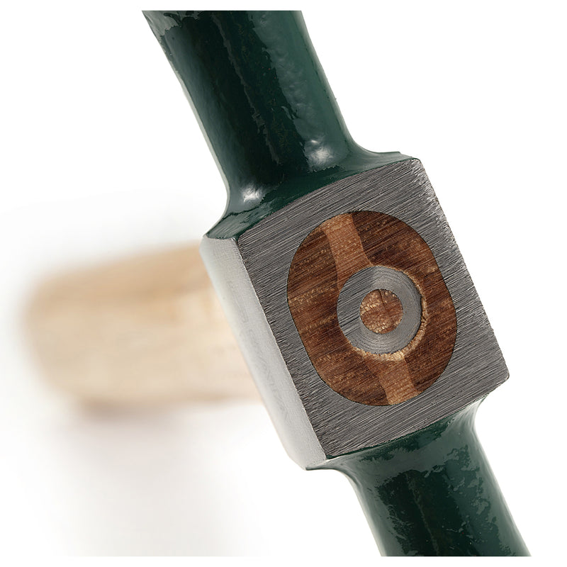 Búa gò kim loại có gai, cán gỗ Hickory SATA 92102 chiều dài 330mm, trọng lượng 390g
