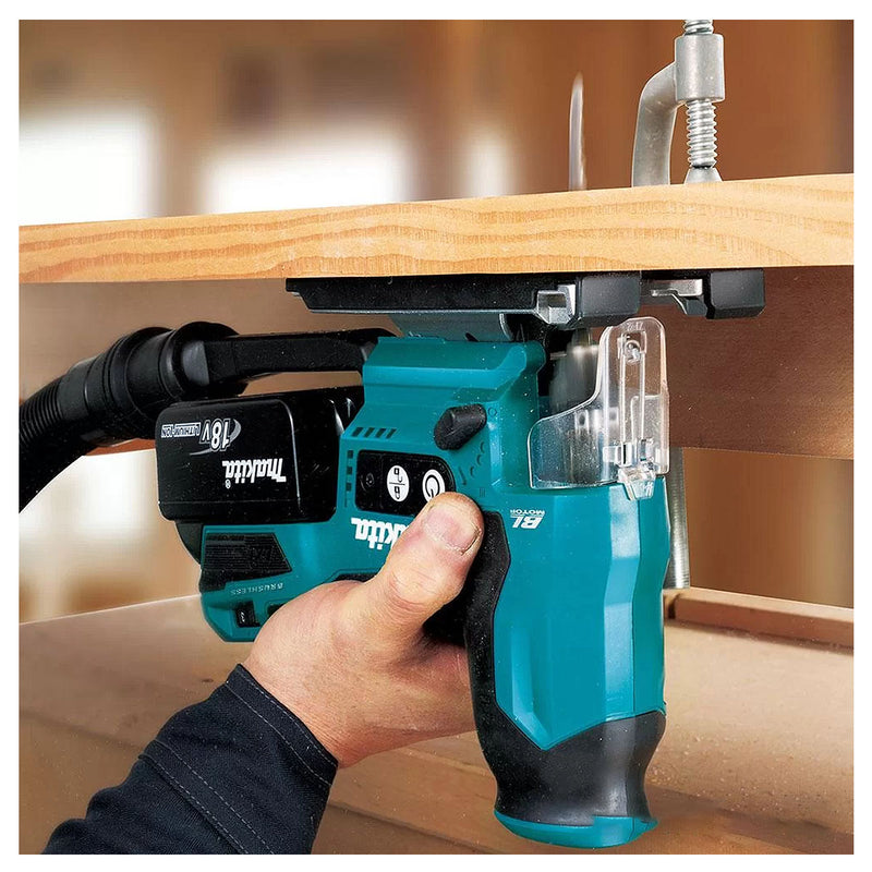 Tấm ốp nhựa bảo vệ đế cắt Makita 457867-1 dùng cho các máy cưa lọng