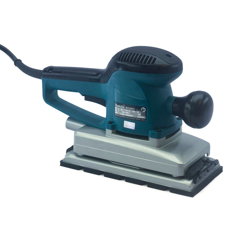 Máy chà nhám rung Makita BO4901 công suất 330W, kích thước đế nhám 115 x 229mm