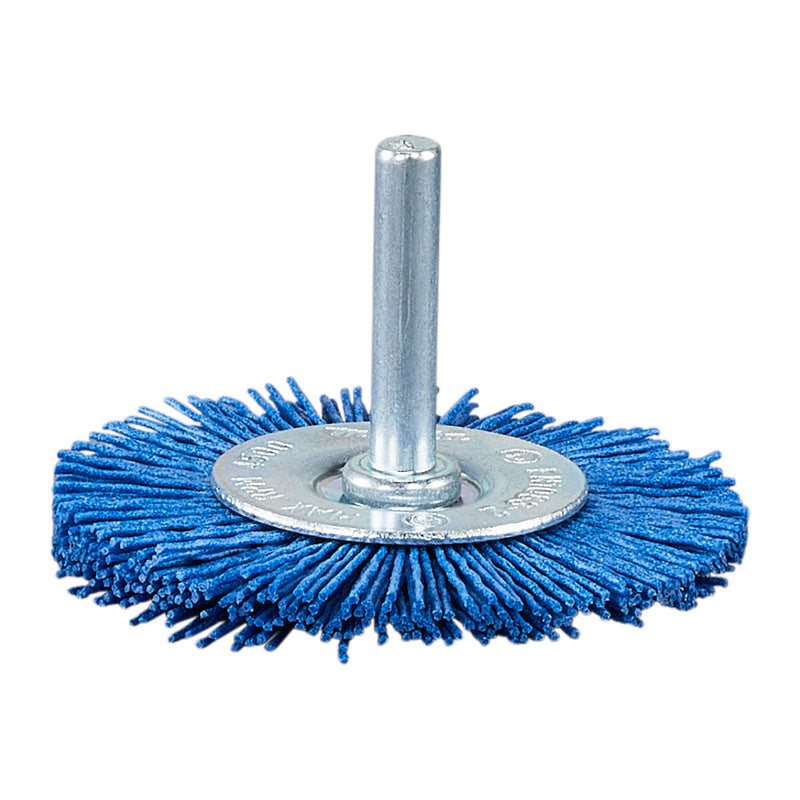 Chổi nylon hình bánh xe Makita đường kính 63mm, trục cốt 6mm, loại đánh thô và đánh hoàn thiện mịn đẹp dùng cho máy khoan ( Cấp 2 sao )