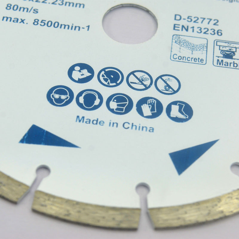 Lưỡi cưa kim cương 180mm Makita D-52772 dùng cho bê tông, đá cẩm thạch, lỗ cốt 22.23mm, cắt khô,  đạt tiêu chuẩn EN13236 ( Cấp 1 sao )