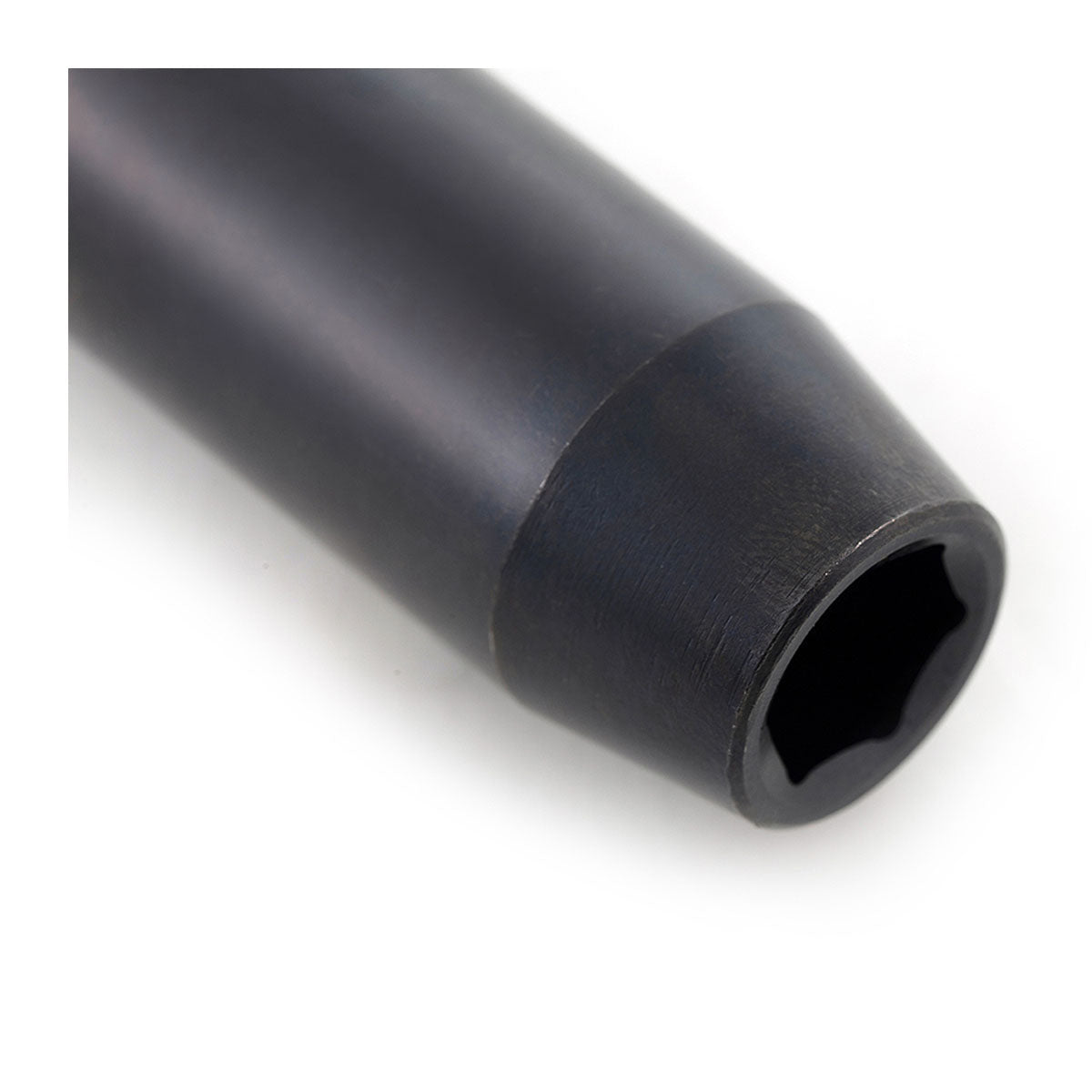 Đầu tuýp 6 cạnh sâu SATA cốt 1/2 inch, thép Cr-Mo cao cấp, mạ phosphate đen, chịu lực va đập.