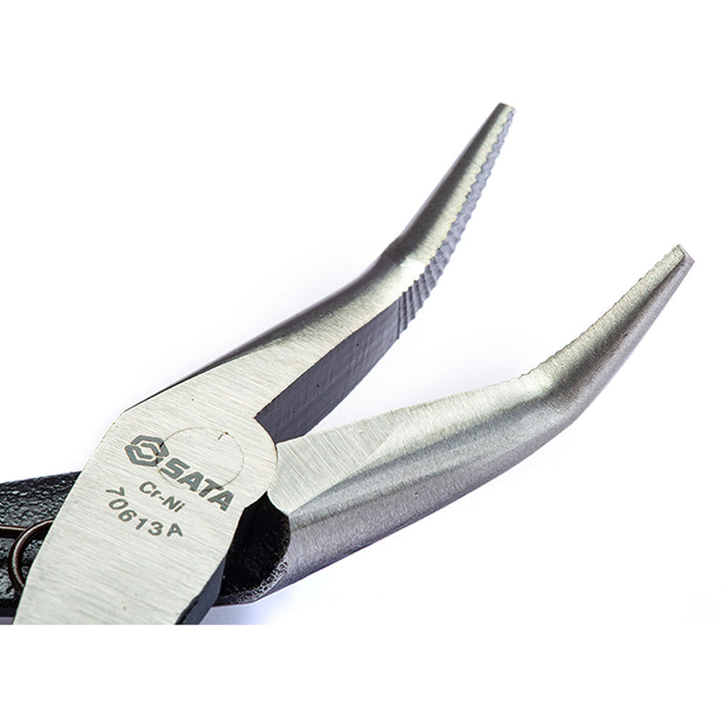 Kìm nhọn, mũi cong SATA 70613A kích thước 140mm