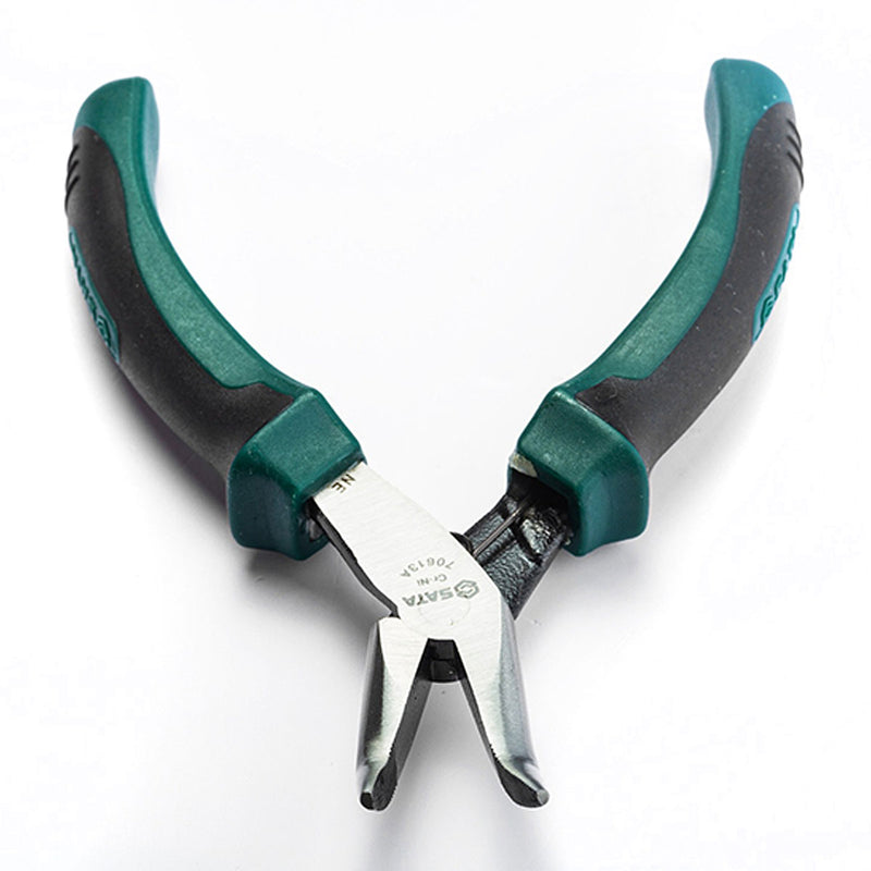 Kìm nhọn, mũi cong SATA 70613A kích thước 140mm