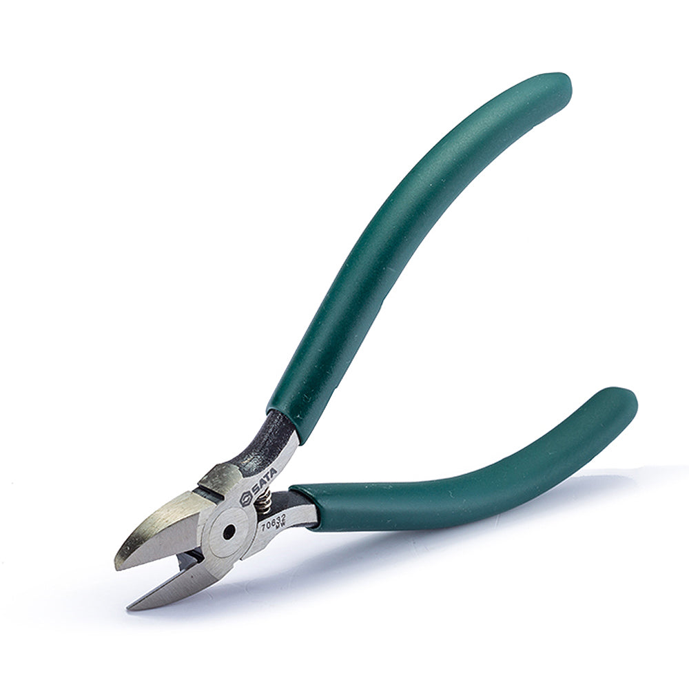 Kìm cắt linh kiện điện tử, có lò xo trợ lực SATA 70632 kích thước 125mm