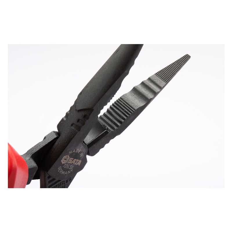 Kìm mũi nhọn trợ lực, đầu nghiêng cách điện 1000V SATA 72650 kích thước 228mm