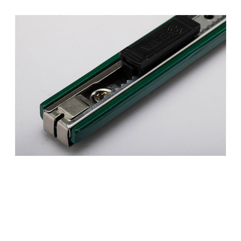 Dao rọc giấy SATA 93424A chất liệu hợp kim kẽm, kích thước 9 x 80mm