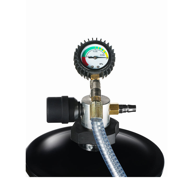 Máy thu dầu thừa, kèm cốc đo, dùng khí nén SATA AE5701A dung tích 70 Lít