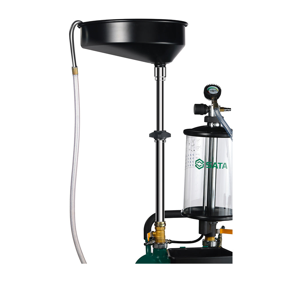 Máy thu dầu thừa, kèm cốc đo, dùng khí nén SATA AE5701A dung tích 70 Lít