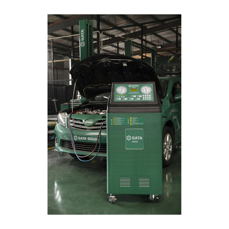 Máy thay thế môi chất lạnh trên xe ô tô SATA AE5732